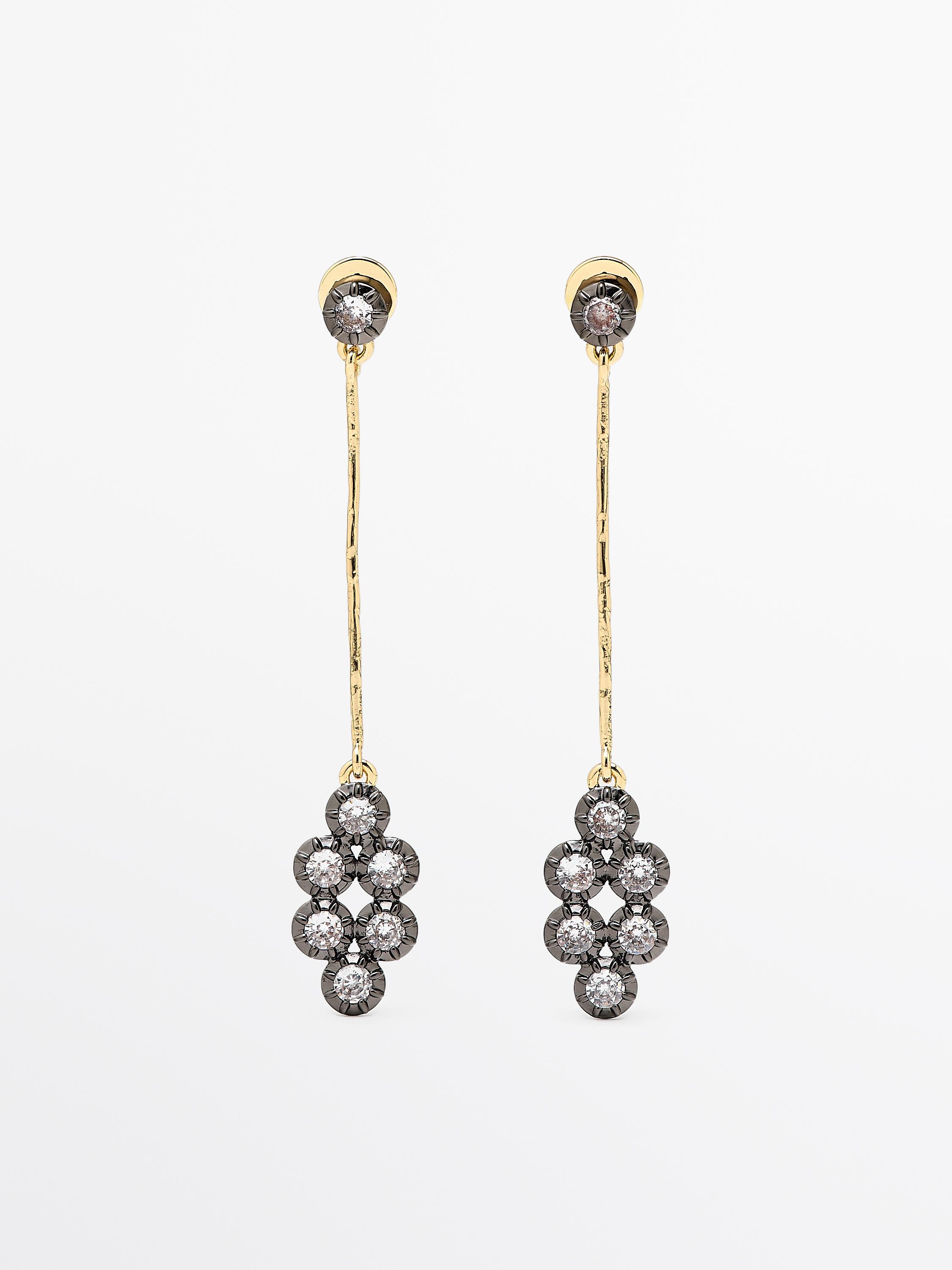 Boucles d’oreilles antiques à brillants